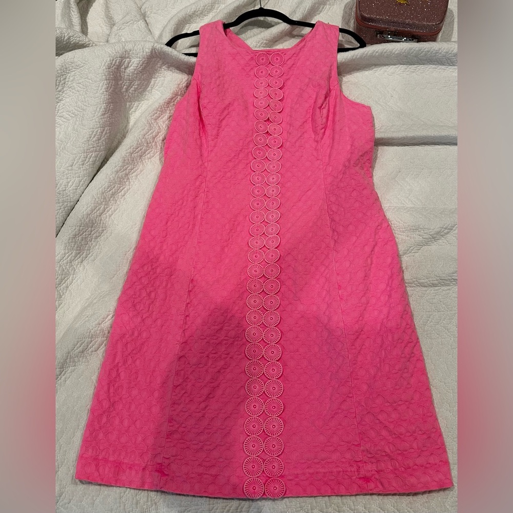 Ladies dress like new